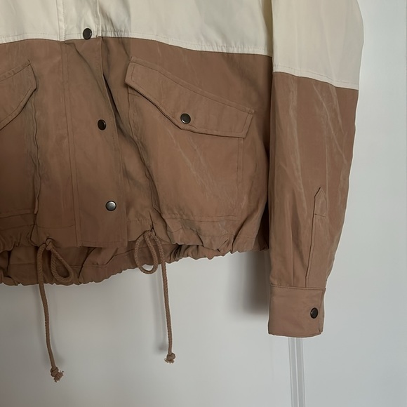 Lightweight zipper jacket - Picture 2 of 3